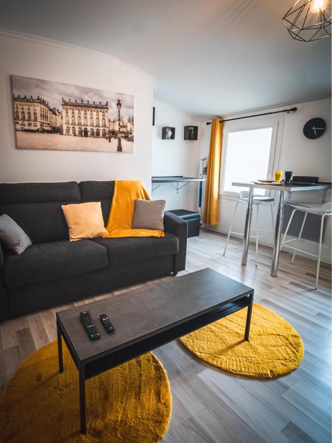 Le P'Tit Jeanne D'Arc Logements Insolites Nancy Esterno foto