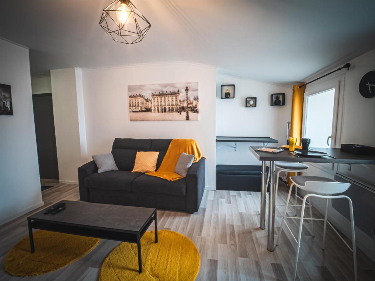 Le P'Tit Jeanne D'Arc Logements Insolites Nancy Esterno foto